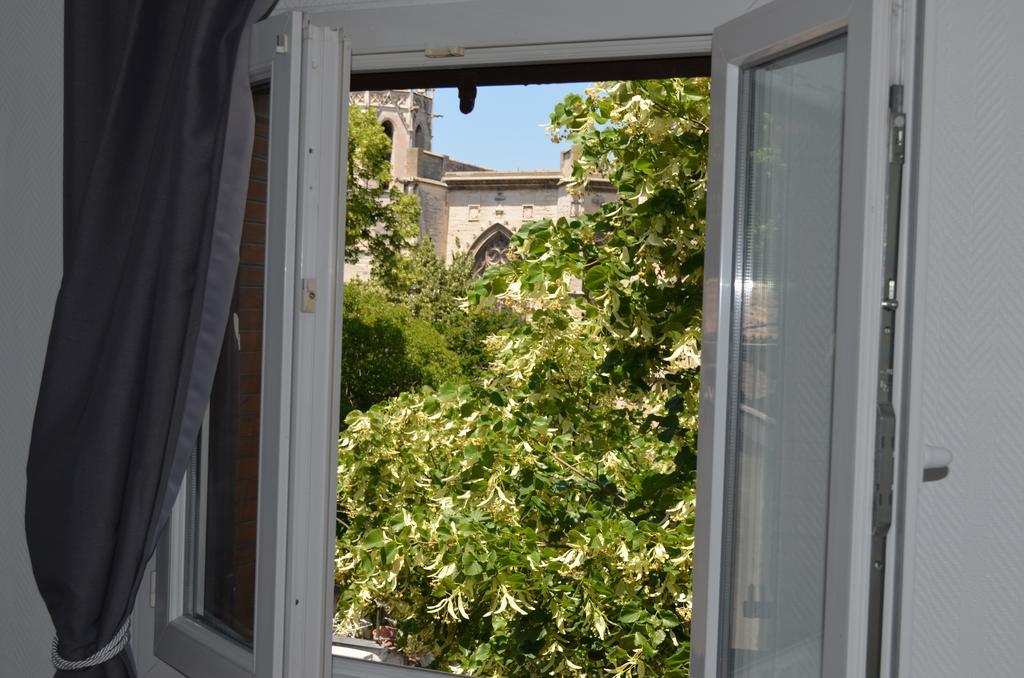 Hotel Les Corps Saints Avignon Exterior photo