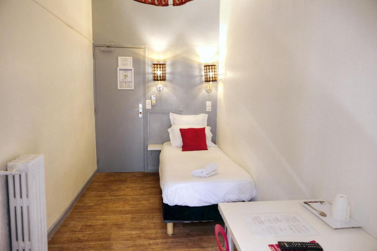 Hotel Les Corps Saints Avignon Exterior photo