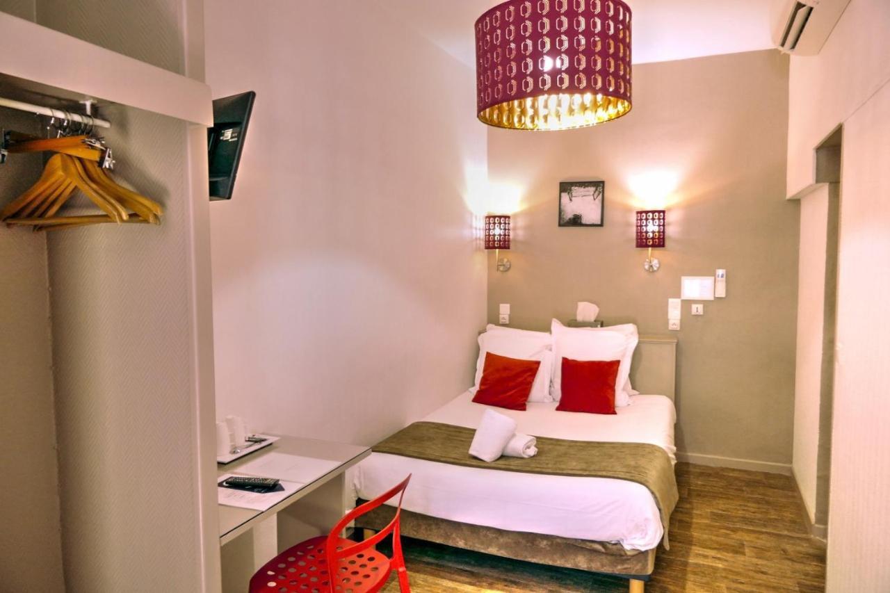 Hotel Les Corps Saints Avignon Exterior photo